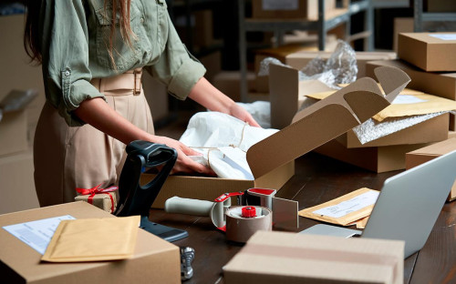 Упаковка товара для продажи