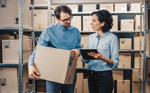 Фото сотрудников на складе