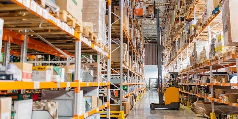 Склад маркетплейса